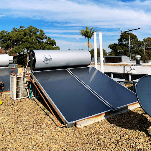 Solar Water Heater Image3